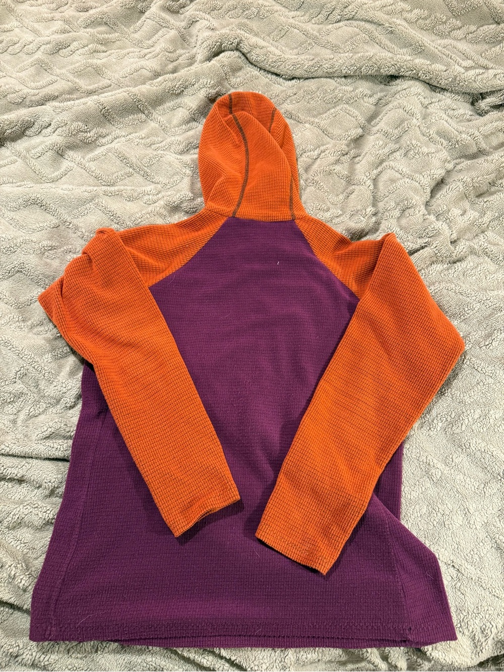 Melanzana Two-Tone Hooded Waffle Knit Pullover - Purple & Orange - Picture 4 of 4